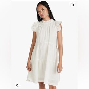 Sea New York Waverly white flutter sleeve tiered dress. Size 00